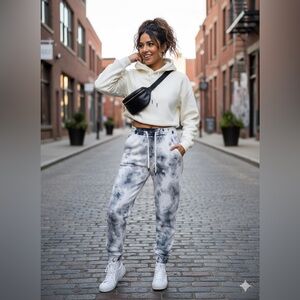 Feat BlanketBlend Sweatpants in Sun-Washed Black Tie Dye - Size Small